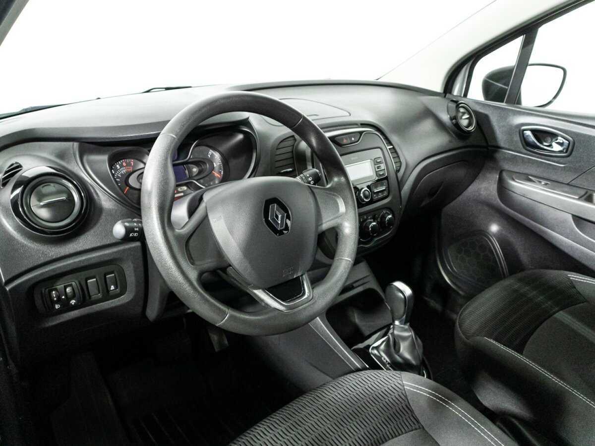 Б/У Рено Каптюр 2018 года. Фото: #10