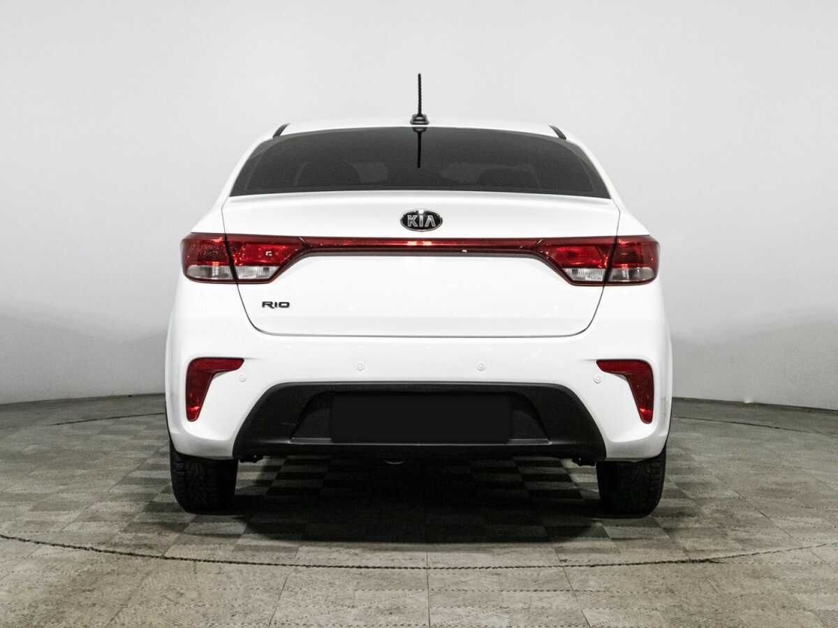 Б/У Киа Рио 2017 года. Фото: #5