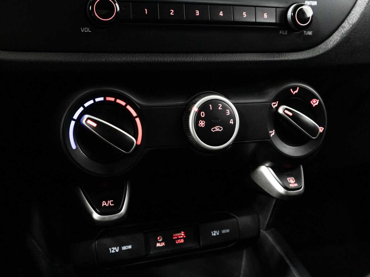 Б/У Киа Рио 2017 года. Фото: #15