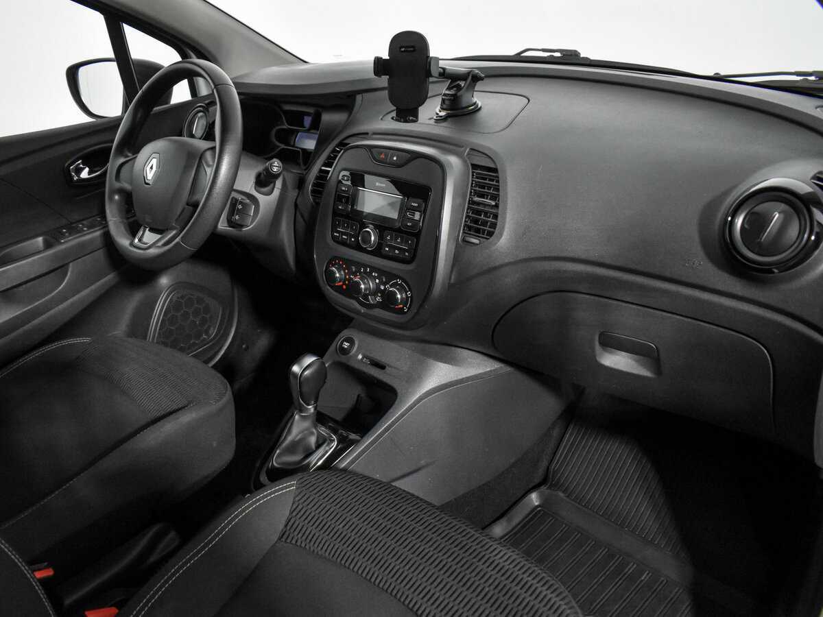 Б/У Рено Каптюр 2018 года. Фото: #12