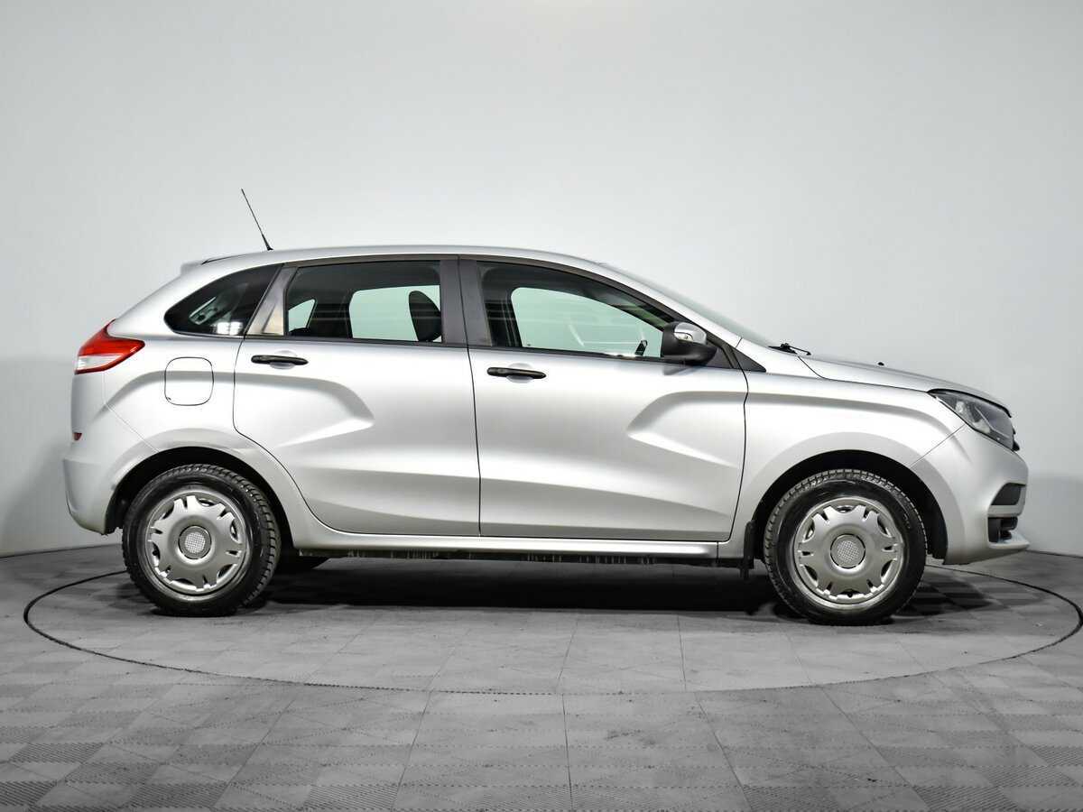 Б/У Лада (ВАЗ) ИКСРЭЙ 2018 года. Фото: #3