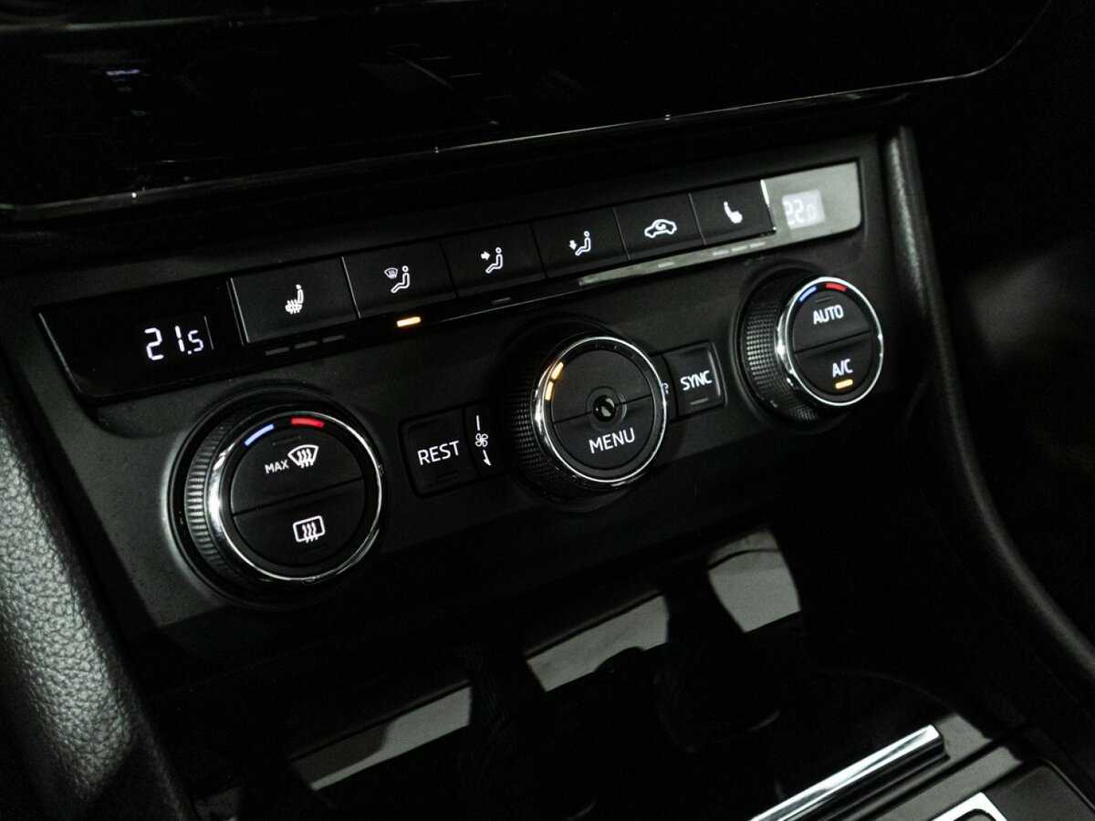 Б/У Шкода Суперб 2016 года. Фото: #12