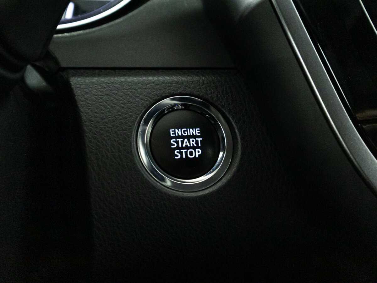 Б/У Тойота Камри 2021 года. Фото: #15