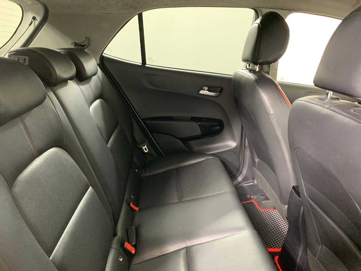 Б/У Киа Пиканто 2018 года. Фото: #17