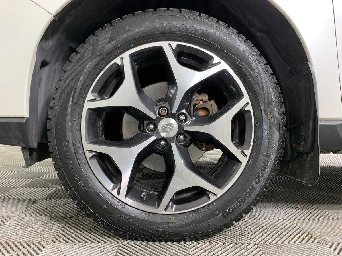 Б/У Субару Форестер 2014 года. Фото: #8