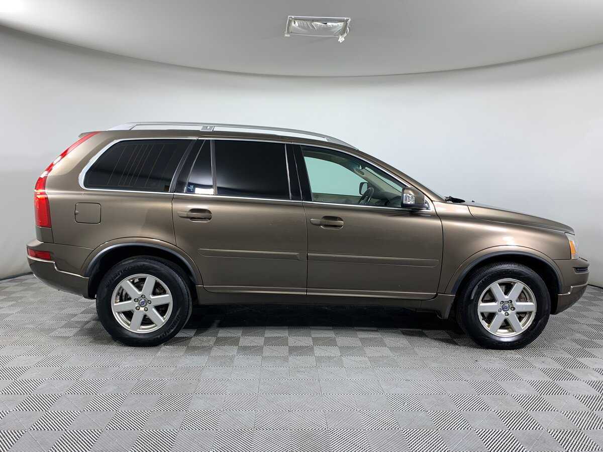 Б/У Вольво ИксЦ90 2013 года. Фото: #3