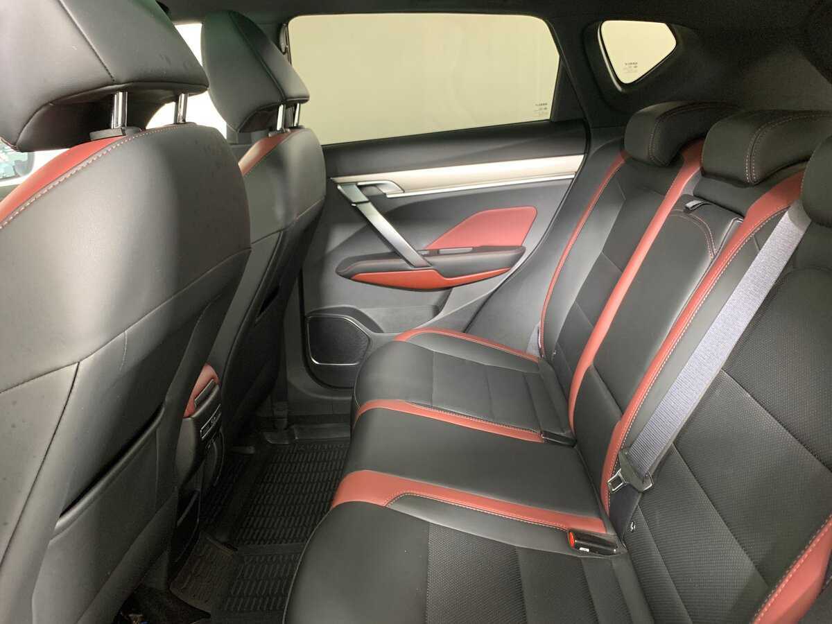 Б/У Джили Кулрэй 2021 года. Фото: #18