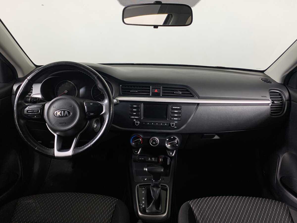 Б/У Киа Рио 2017 года. Фото: #12
