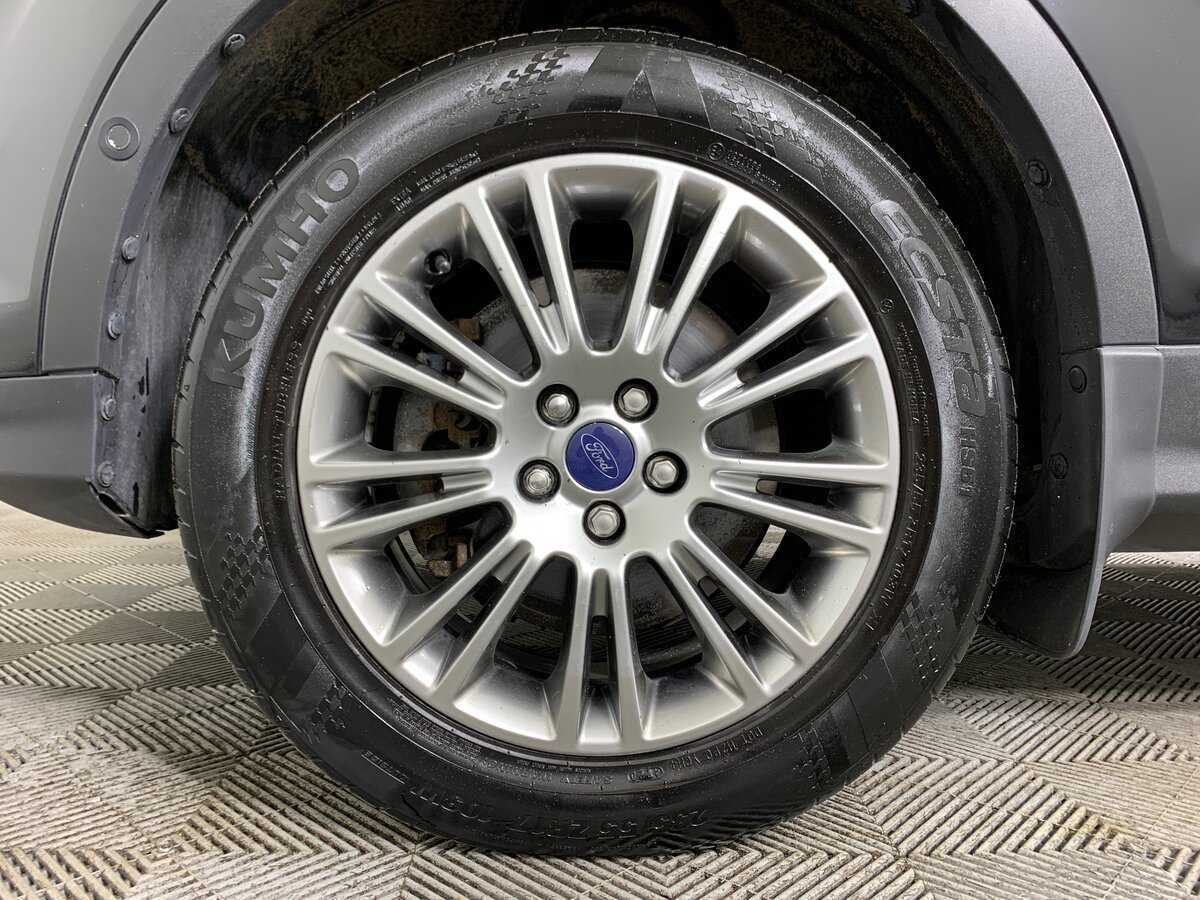 Б/У Форд Куга 2017 года. Фото: #8