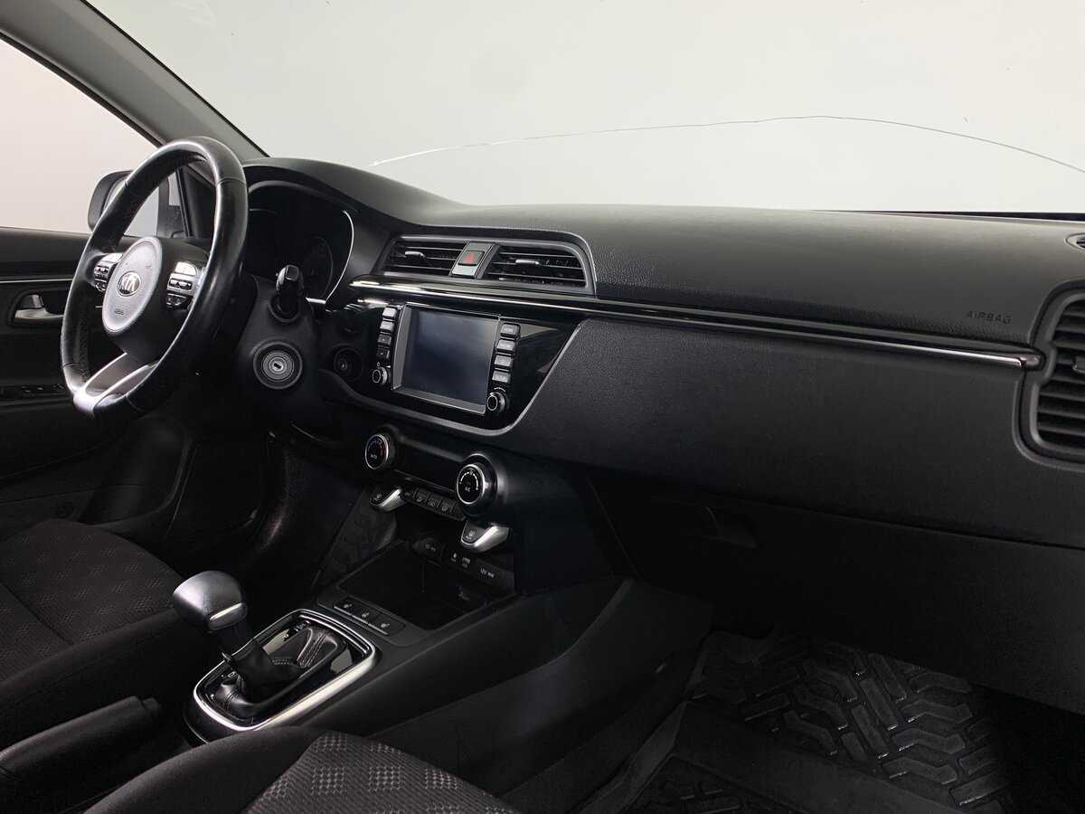 Б/У Киа Рио 2018 года. Фото: #13