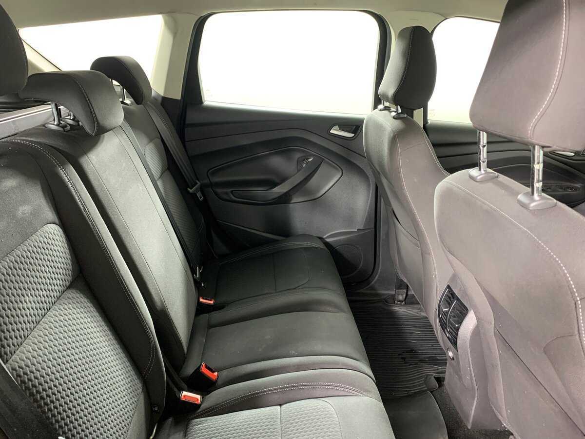 Б/У Форд Куга 2019 года. Фото: #17