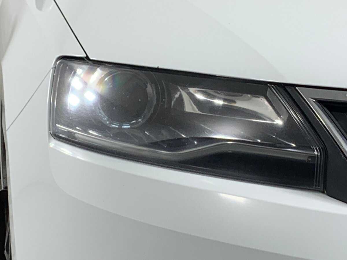 Б/У Шкода Рапид 2018 года. Фото: #9