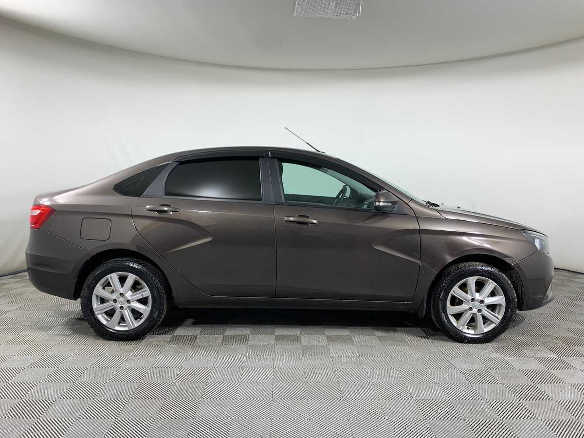 Б/У Лада (ВАЗ) Веста 2021 года. Фото: #3