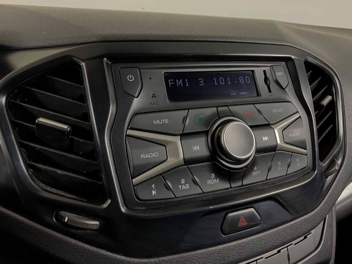 Б/У Лада (ВАЗ) Веста 2021 года. Фото: #15