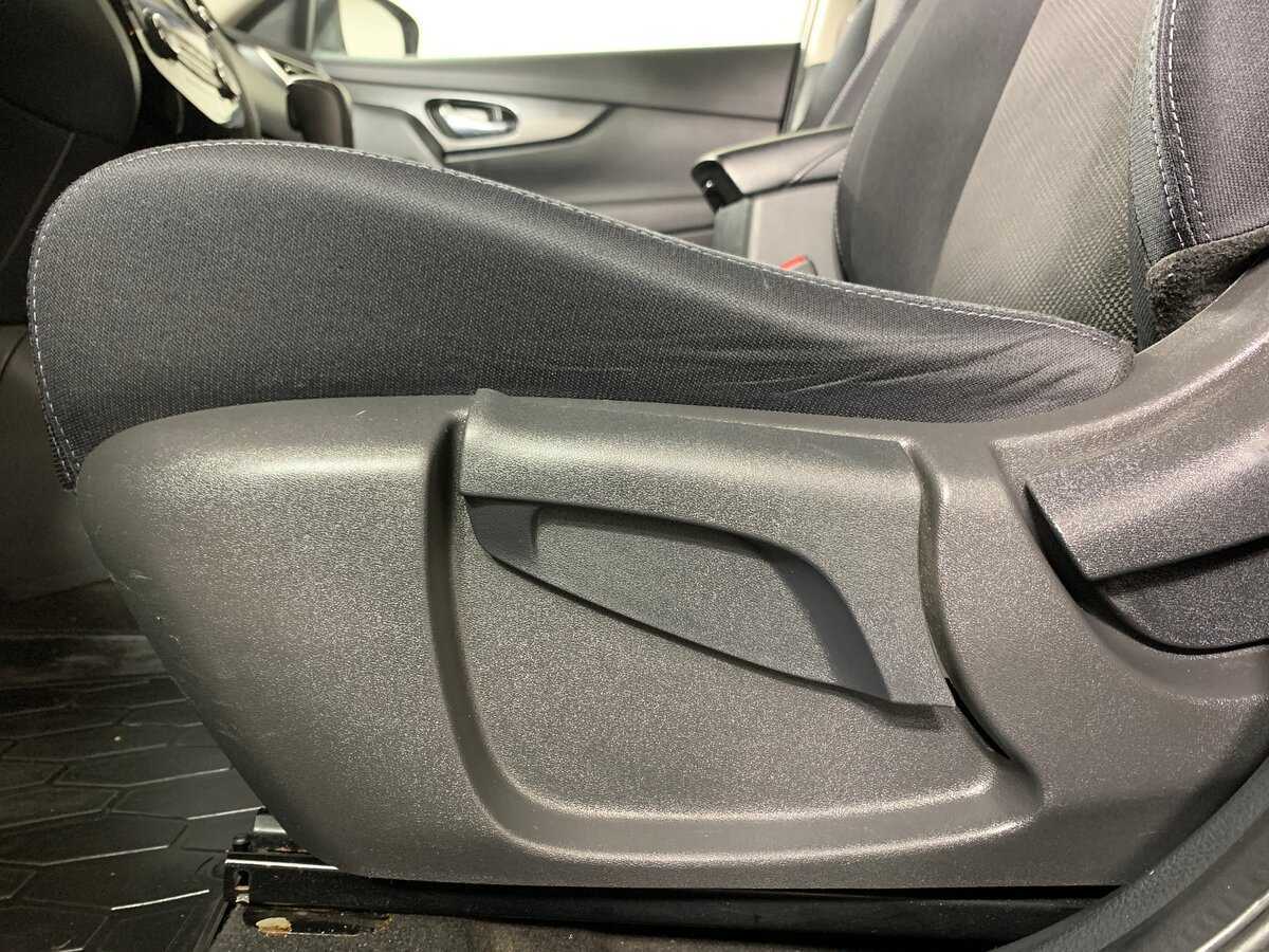 Б/У Ниссан Икс-Трейл 2018 года. Фото: #16