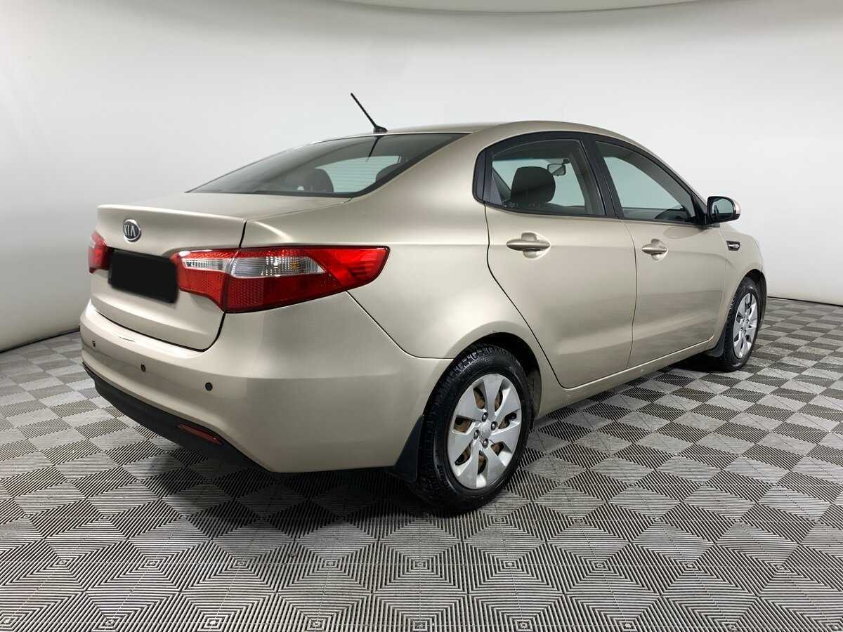 Б/У Киа Рио 2012 года. Фото: #4