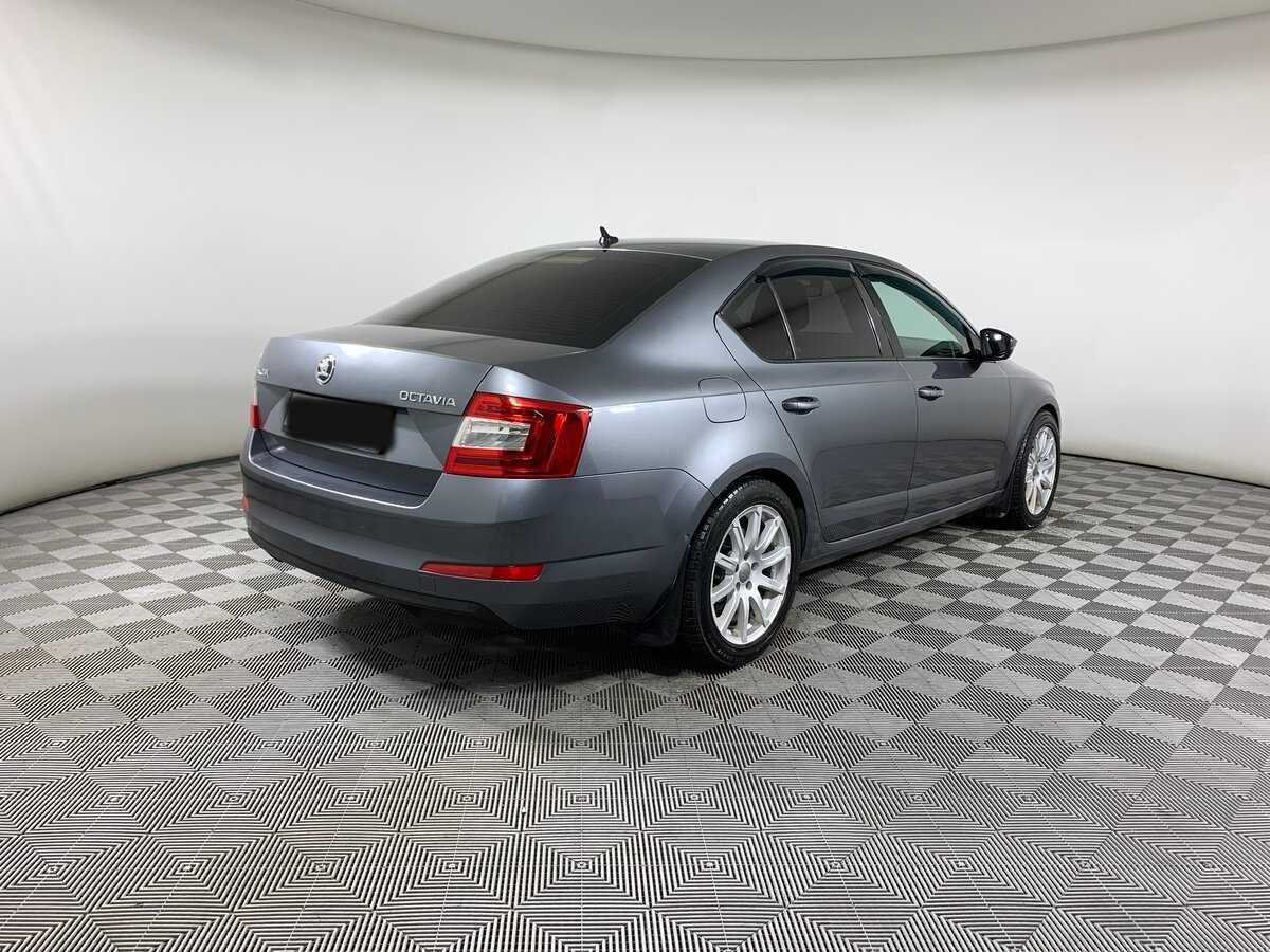 Б/У Шкода Октавия 2017 года. Фото: #4
