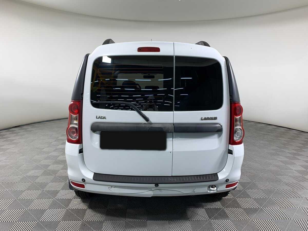 Б/У Лада (ВАЗ) Ларгус 2016 года. Фото: #5