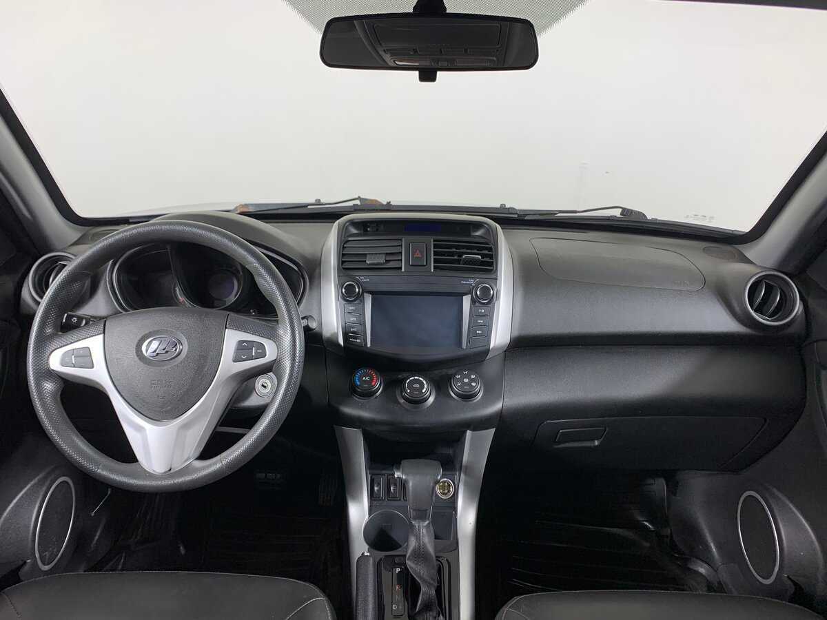 Б/У Лифан Икс60 2016 года. Фото: #12