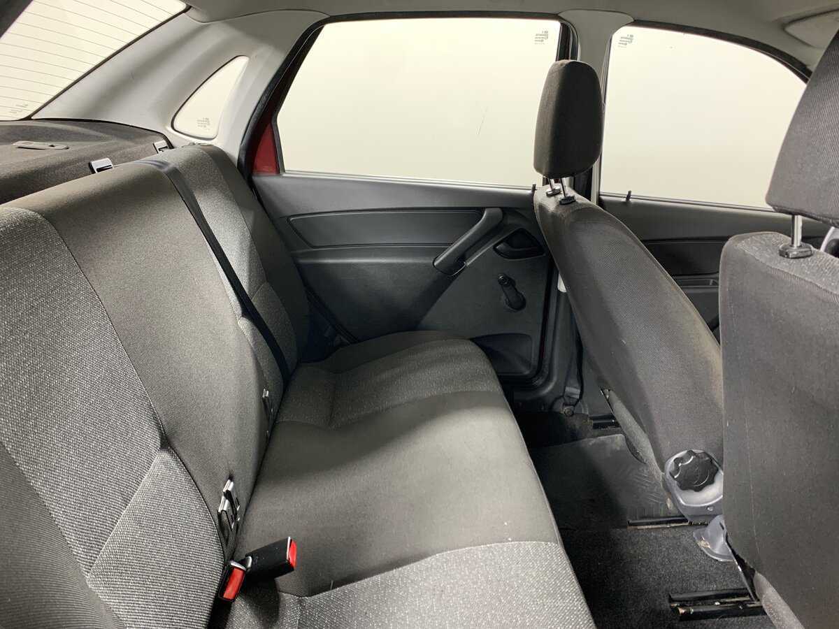 Б/У Лада (ВАЗ) Гранта 2013 года. Фото: #17