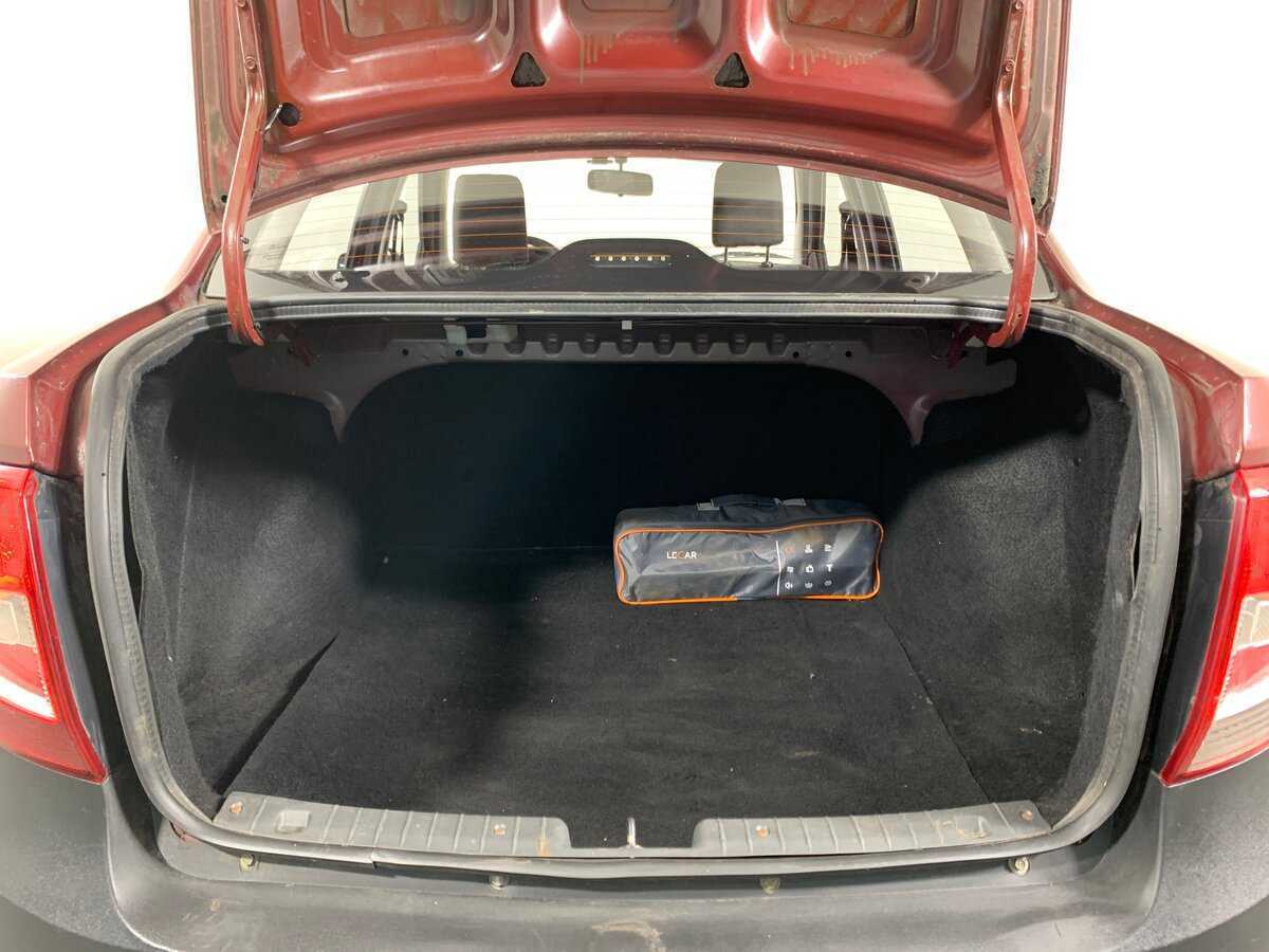 Б/У Лада (ВАЗ) Гранта 2013 года. Фото: #19