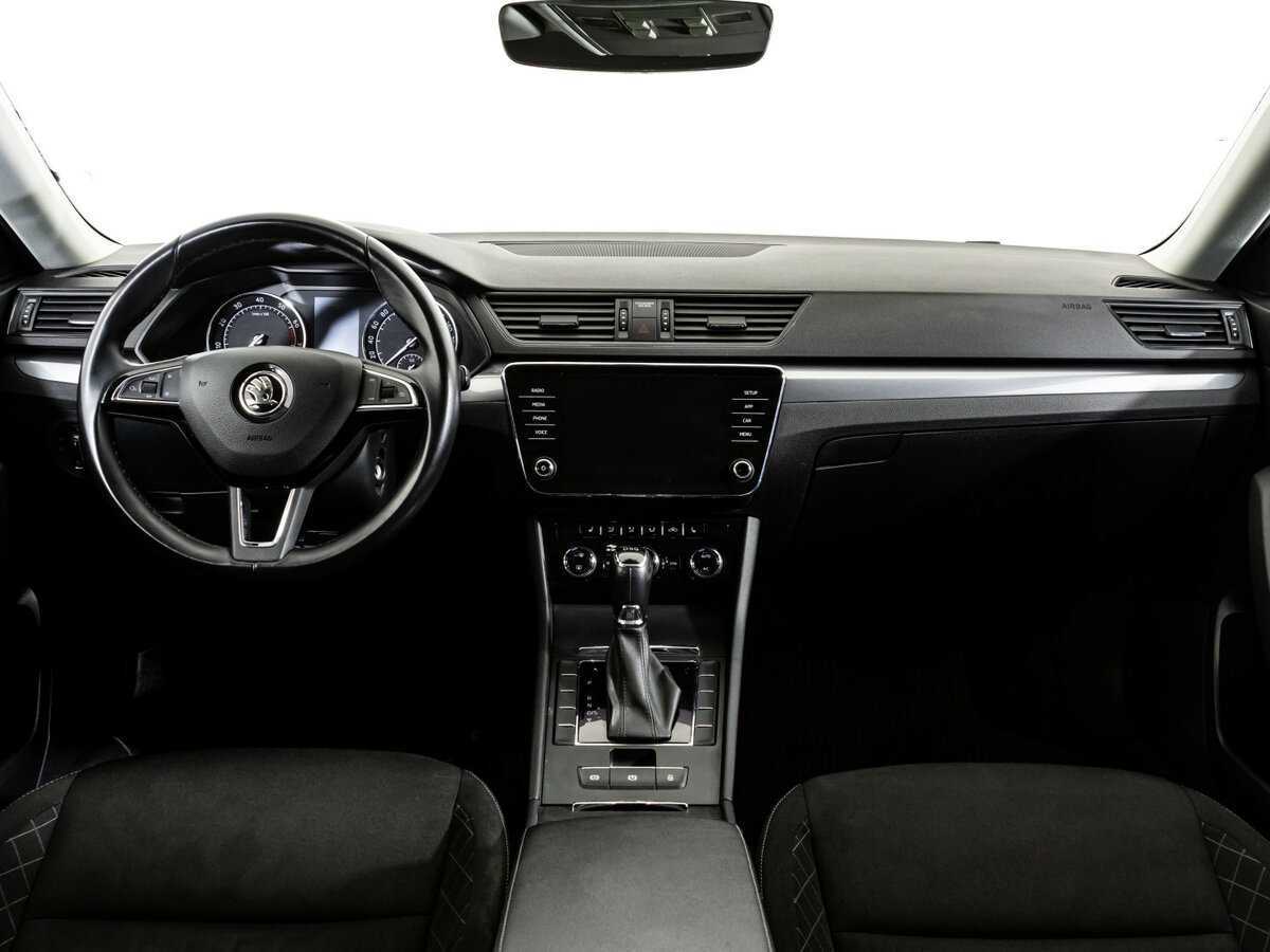 Б/У Шкода Суперб 2018 года. Фото: #7