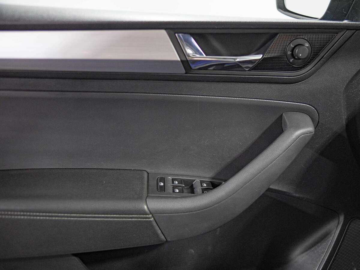 Б/У Шкода Рапид 2019 года. Фото: #12