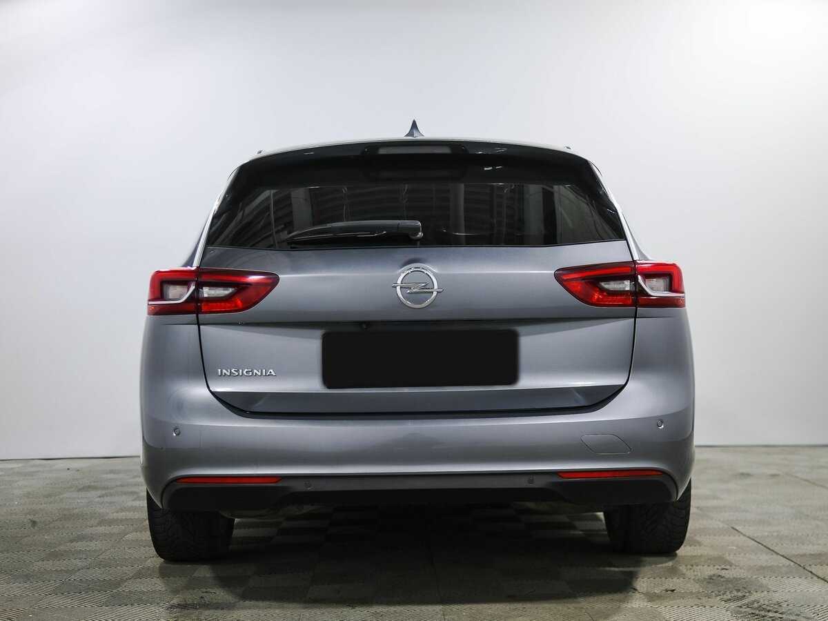 Б/У Опель Инсигния 2018 года. Фото: #4