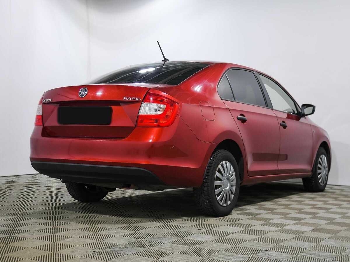 Б/У Шкода Рапид 2016 года. Фото: #3