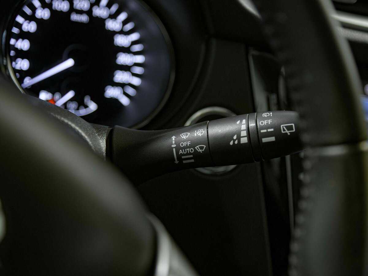 Б/У Ниссан Икс-Трейл 2016 года. Фото: #9