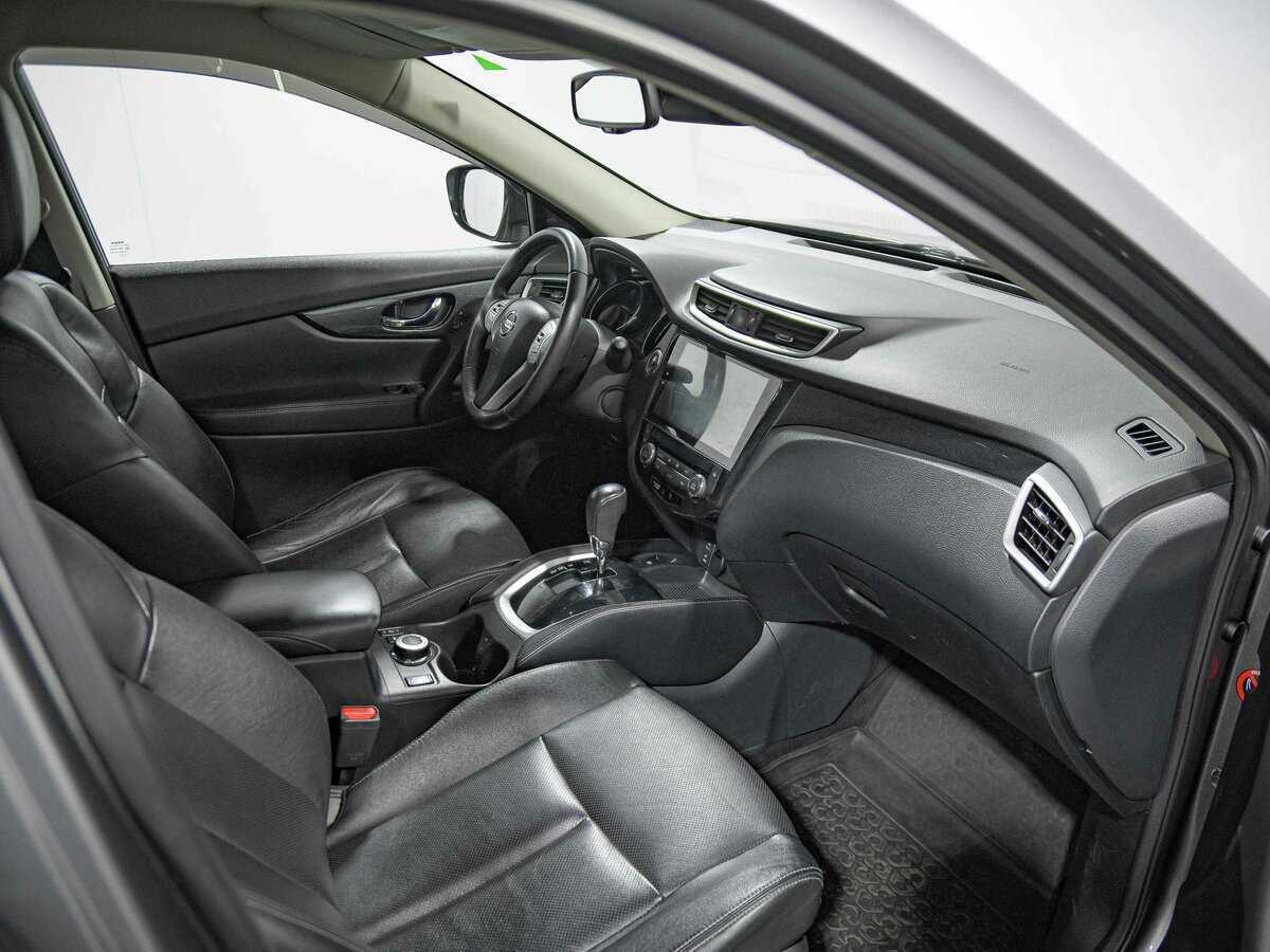 Б/У Ниссан Икс-Трейл 2016 года. Фото: #18