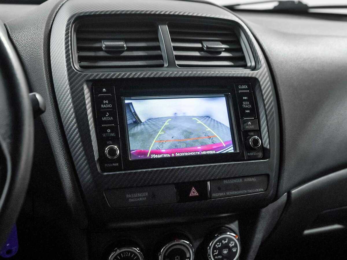 Б/У Митсубиши АС-Икс 2018 года. Фото: #9