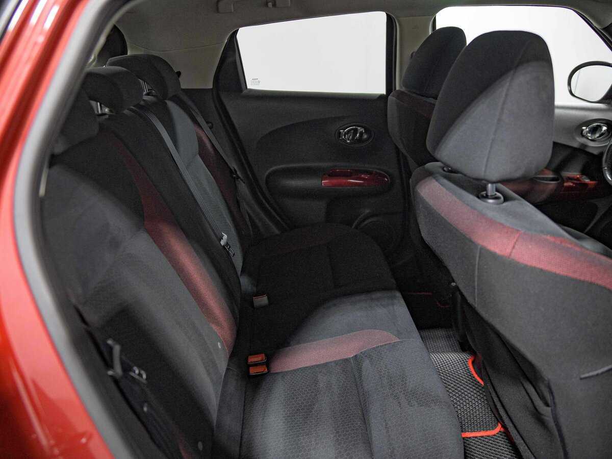 Б/У Ниссан Жук 2012 года. Фото: #13