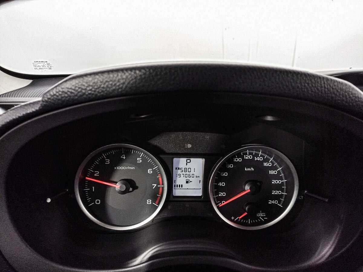 Б/У Субару Форестер 2014 года. Фото: #8