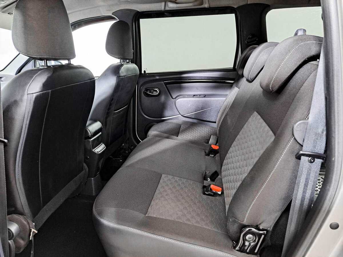 Б/У Лада (ВАЗ) Ларгус 2022 года. Фото: #9