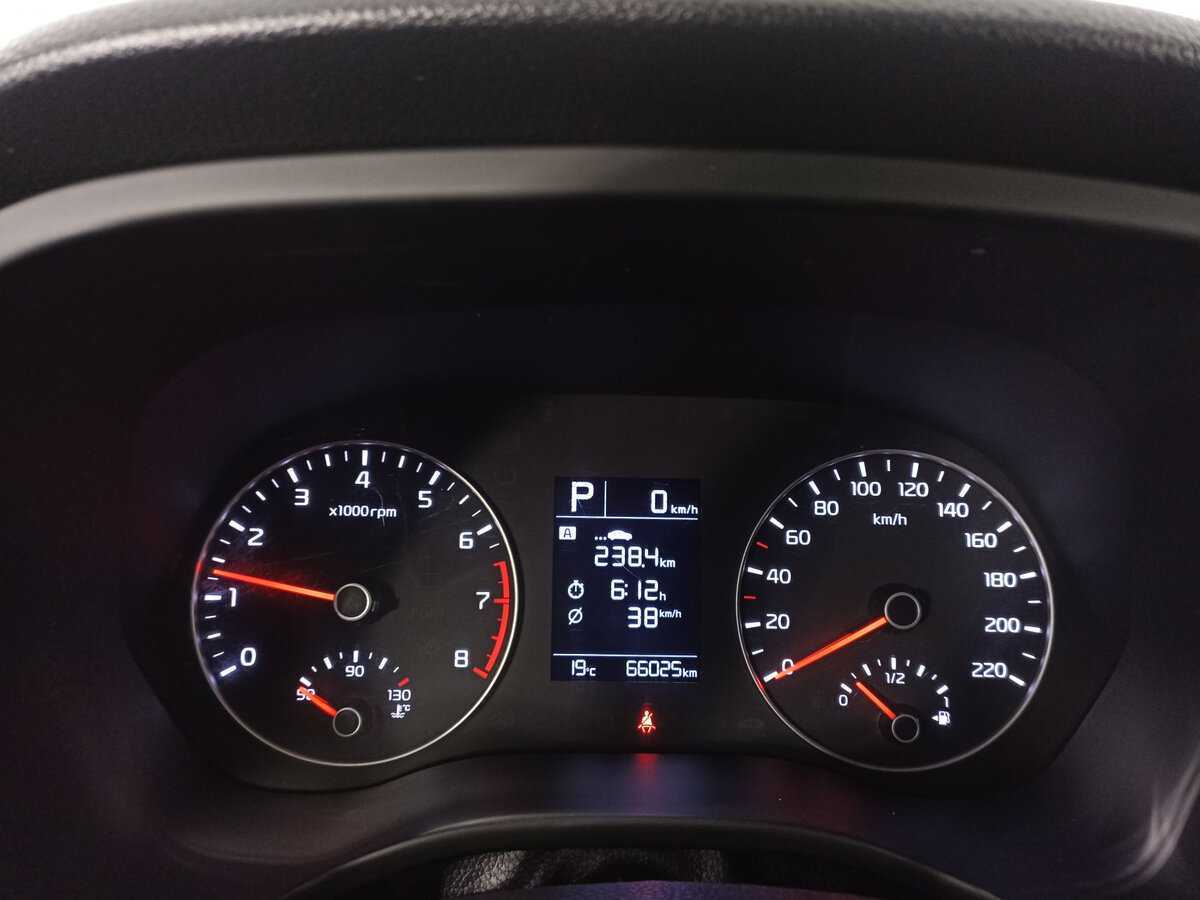 Б/У Киа Рио 2021 года. Фото: #12