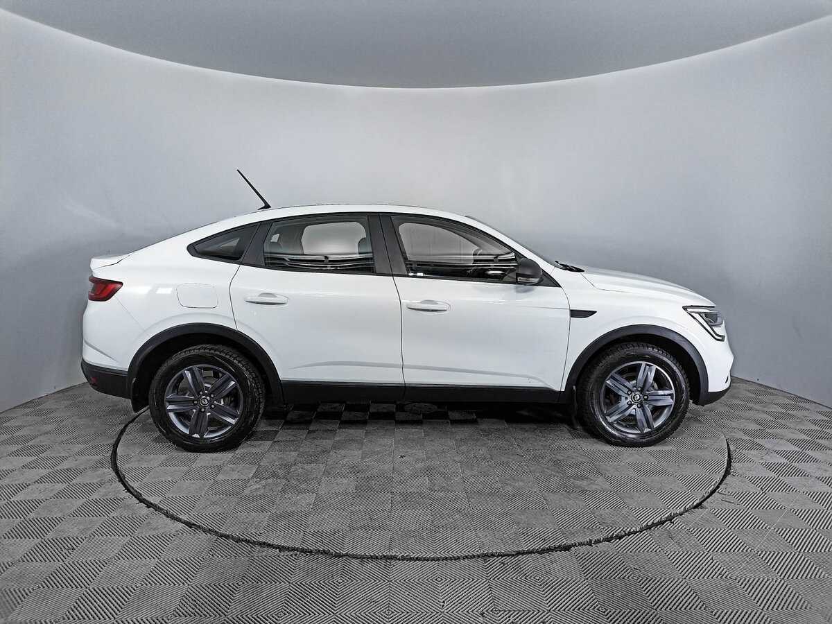 Б/У Рено Аркана 2020 года. Фото: #3