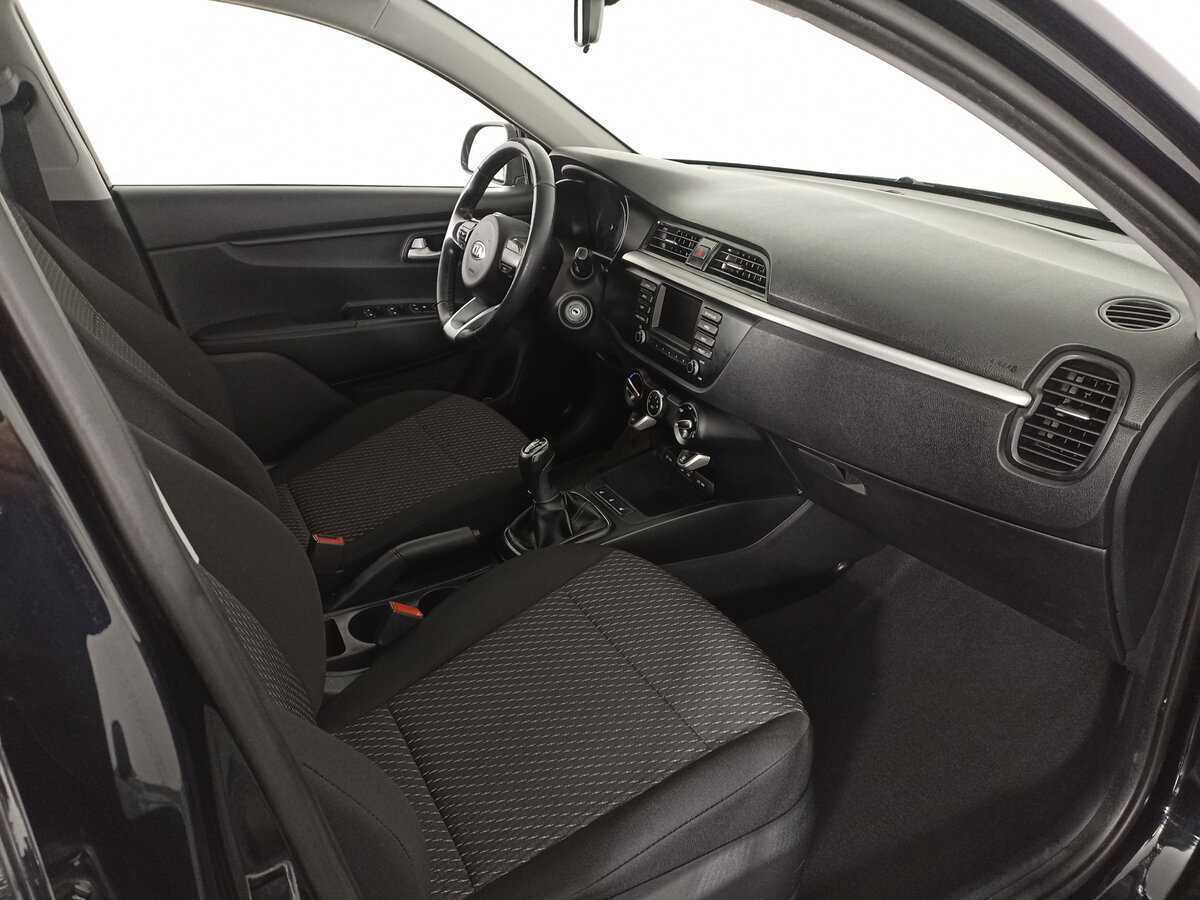 Б/У Киа Рио 2018 года. Фото: #8