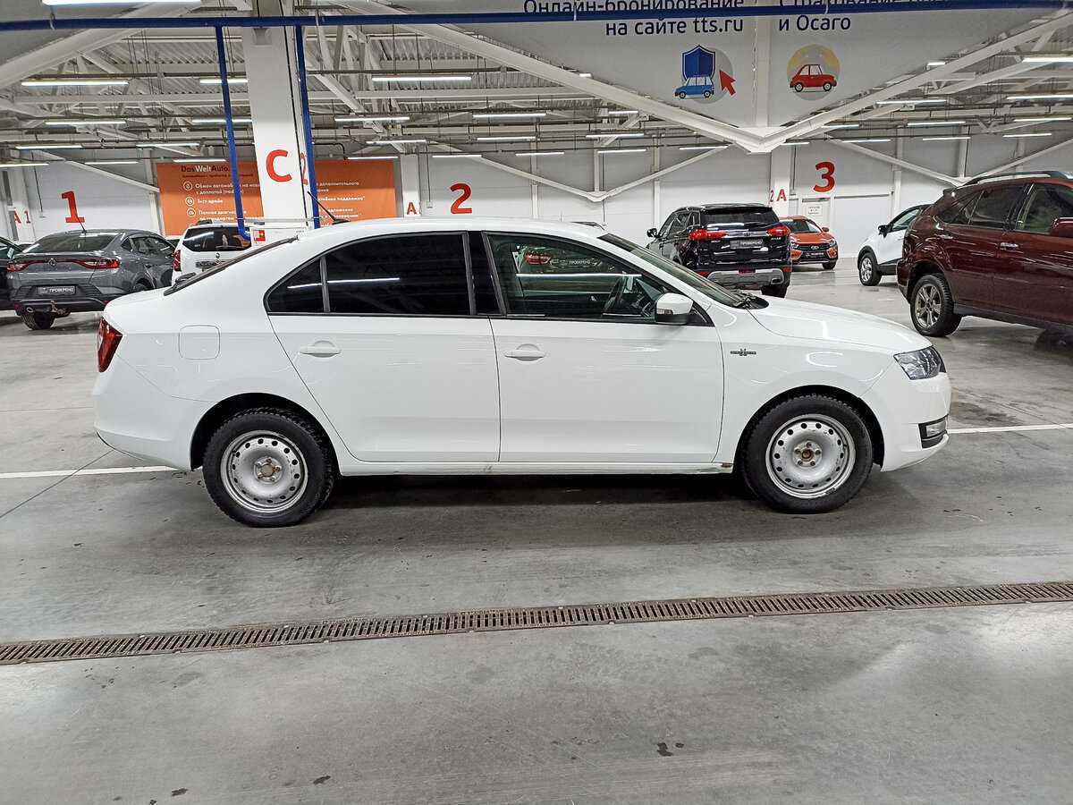 Б/У Шкода Рапид 2019 года. Фото: #3