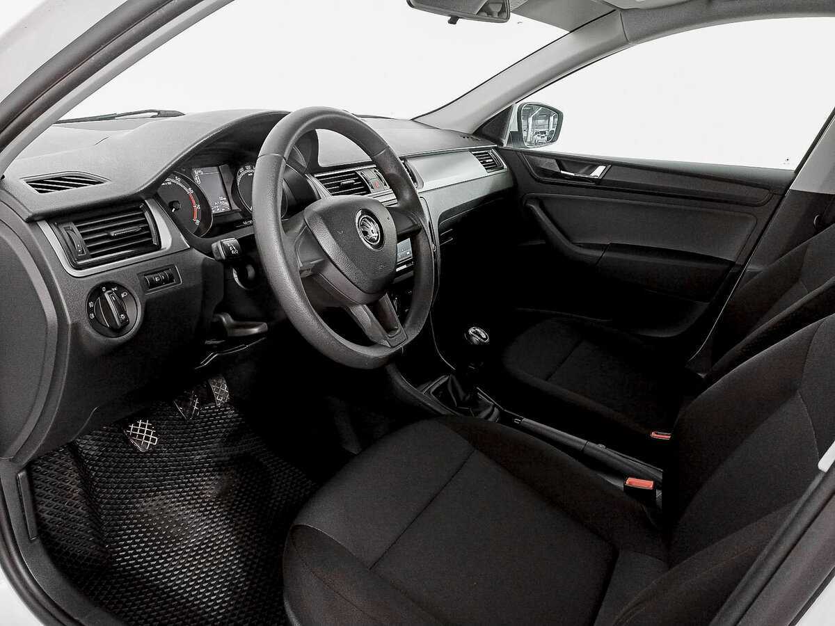 Б/У Шкода Рапид 2019 года. Фото: #15