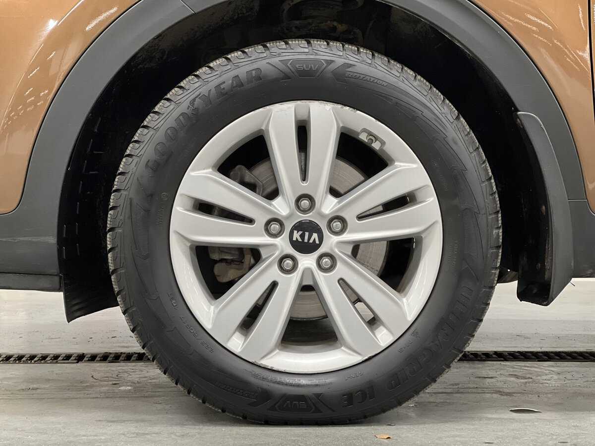 Б/У Киа Спортейдж 2016 года. Фото: #17