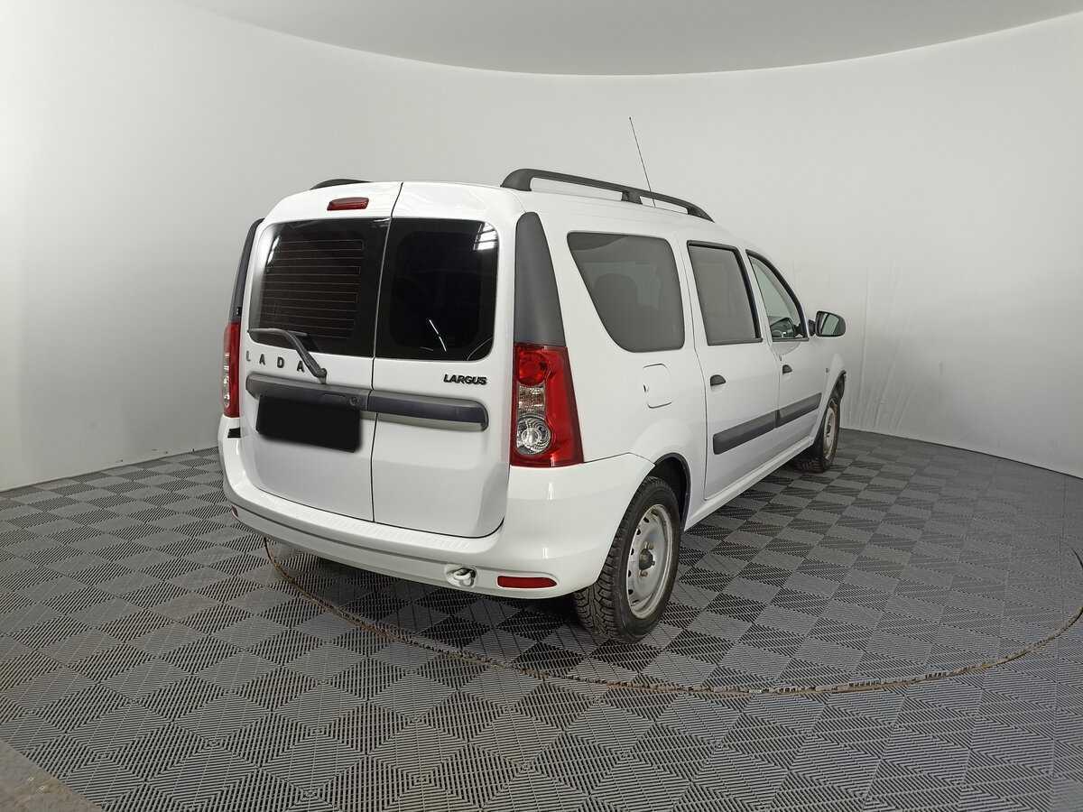 Б/У Лада (ВАЗ) Ларгус 2021 года. Фото: #4