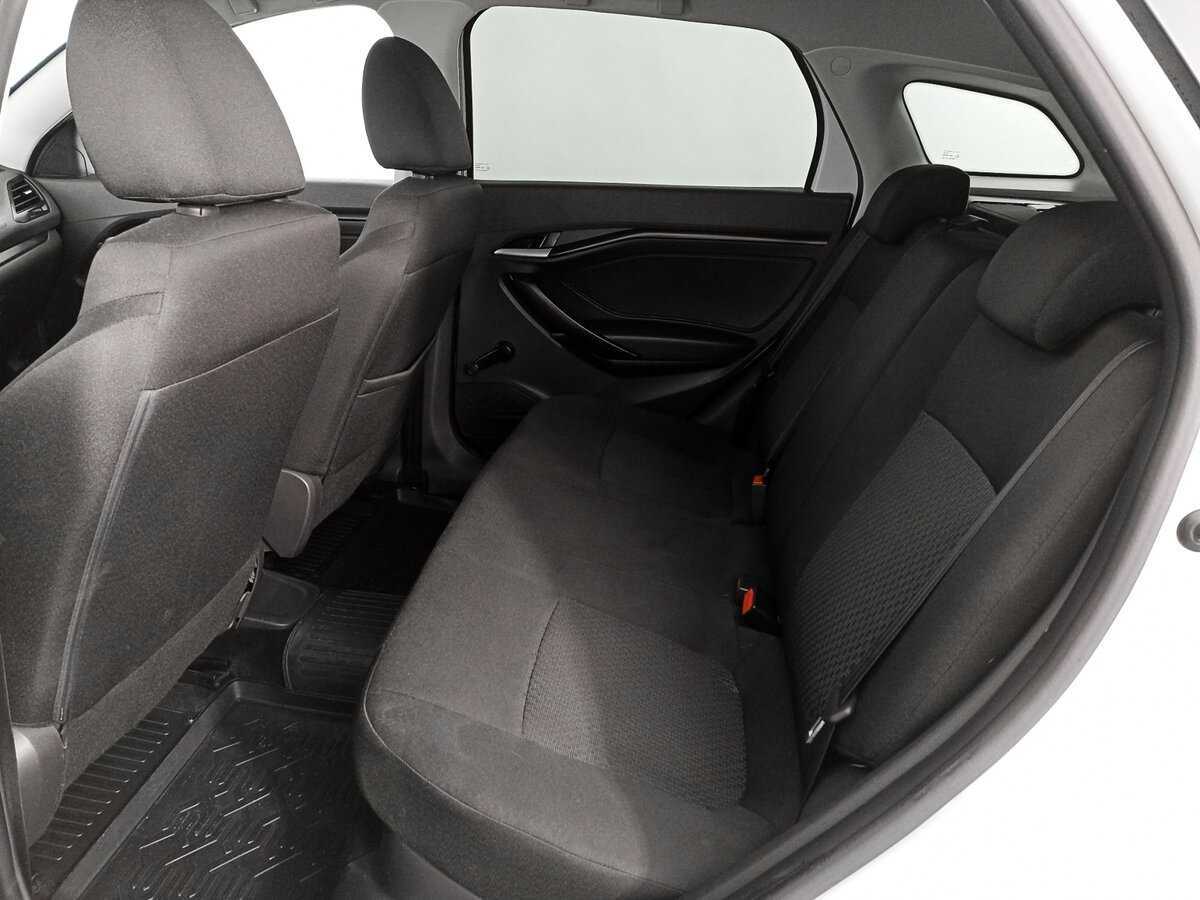 Б/У Лада (ВАЗ) Веста 2019 года. Фото: #11