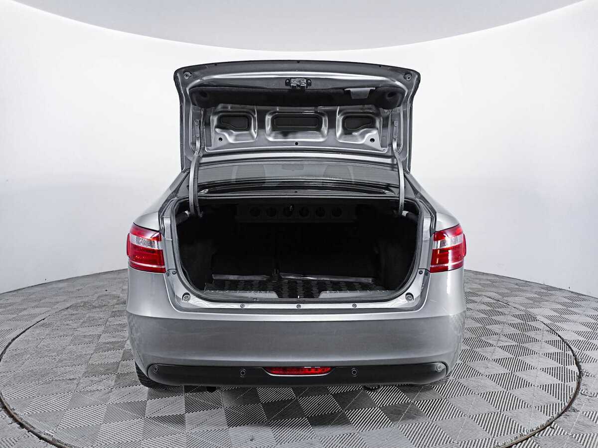 Б/У Лада (ВАЗ) Веста 2020 года. Фото: #9