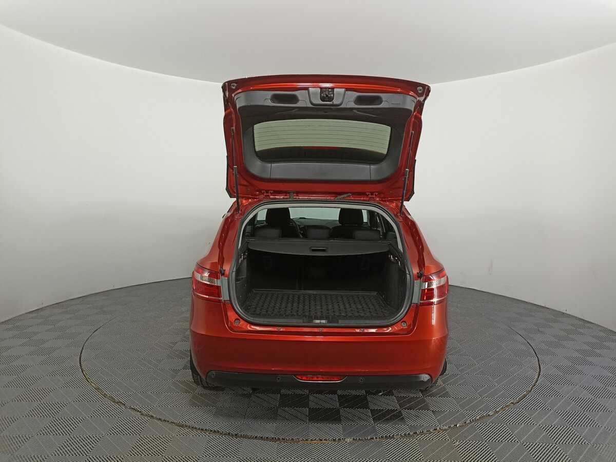 Б/У Лада (ВАЗ) Веста 2019 года. Фото: #9