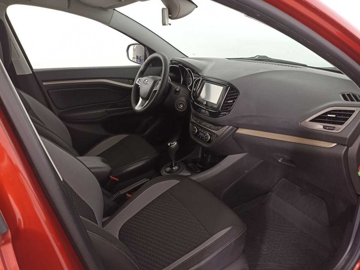 Б/У Лада (ВАЗ) Веста 2019 года. Фото: #10