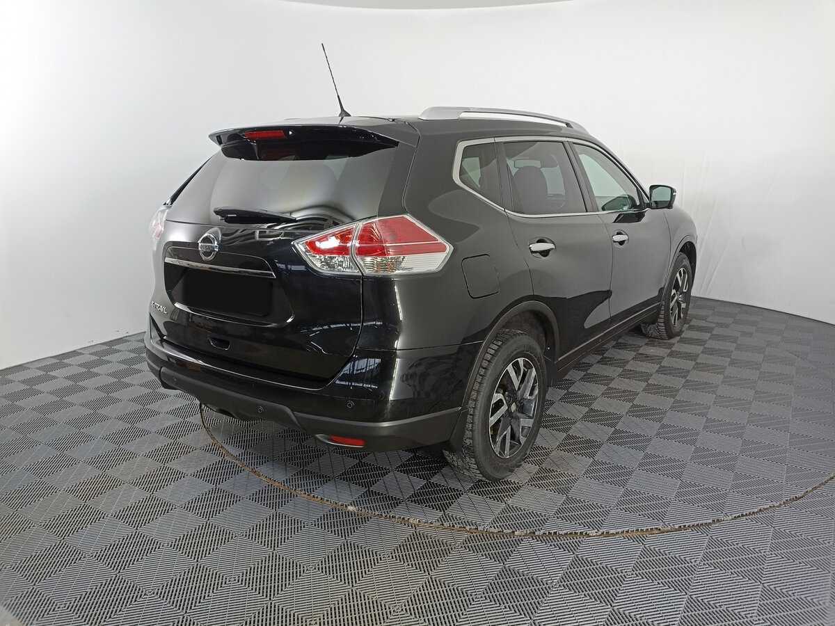 Б/У Ниссан Икс-Трейл 2015 года. Фото: #4
