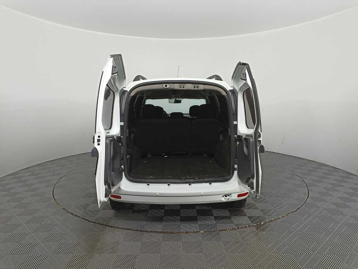 Б/У Лада (ВАЗ) Ларгус 2020 года. Фото: #9