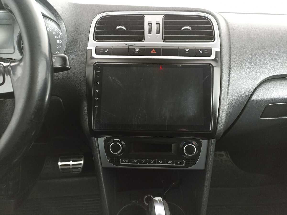 Б/У Фольксваген Поло 2017 года. Фото: #13