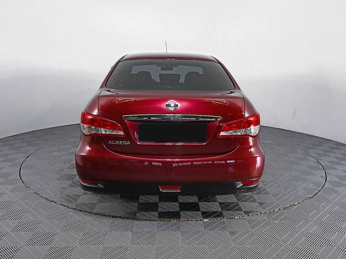 Б/У Ниссан Альмера 2013 года. Фото: #4